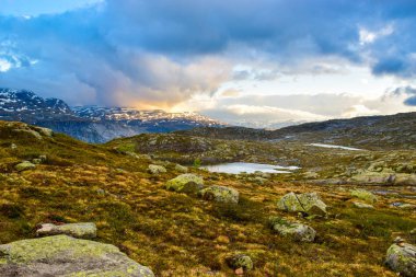 Norveç, Trolltunga 'ya Seyahat.
