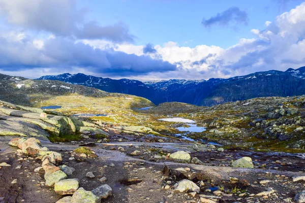 Trip to Trolltunga, Norway. — Stock Photo, Image