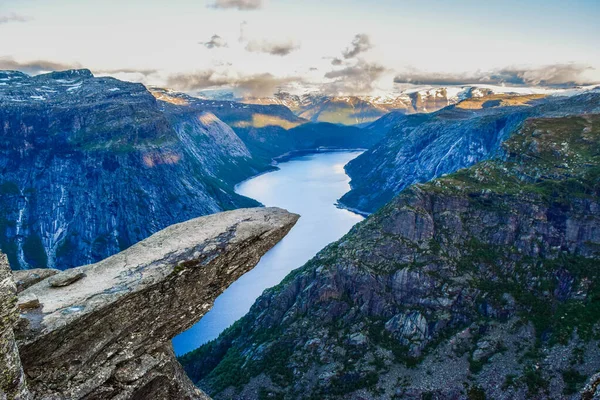 Толтунга без людей. Норвегия . — стоковое фото