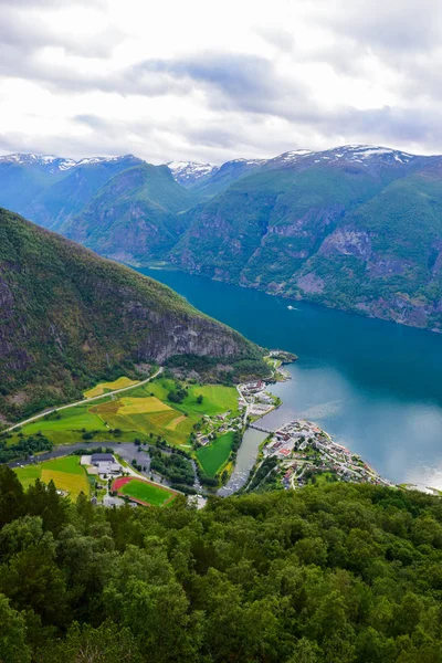 Ландшафт Aurlandsfjord в Норвегії. — стокове фото