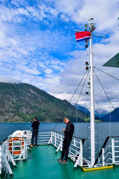 Magerholm Norvégia Jyne 2019 Car Ferries Criss Crossing Storfjord Turisták — Stock Fotó