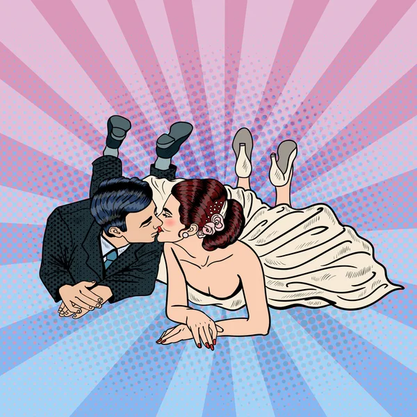 Casamento feliz Casal Beijar. Pop Art Bride and Groom. Ilustração vetorial — Vetor de Stock