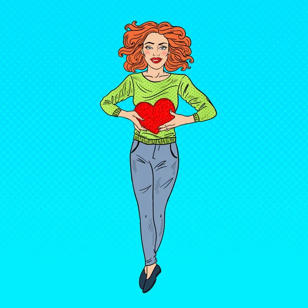 Pop Art Hermosa mujer enamorada del corazón de felpa. Ilustración vectorial — Vector de stock