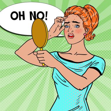 Güzel genç kız bakarak onun sivilce ayna. Cilt Bakımı. Pop Art vektör çizim