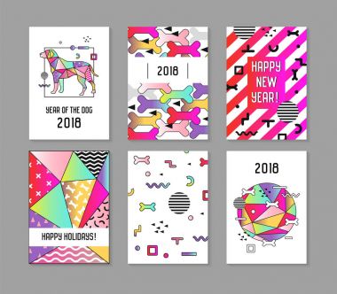 2018 yeni yıl Memphis tarzı soyut posterler köpekle ayarlayın. Çince takvim, afiş, şablon, broşür. Geometrik Trendy parlak kompozisyon. Vektör çizim