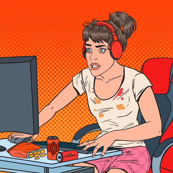 Pop Art stanca giovane donna che gioca ai videogiochi. Ragazza dipendente dal computer. Illustrazione vettoriale — Vettoriale Stock