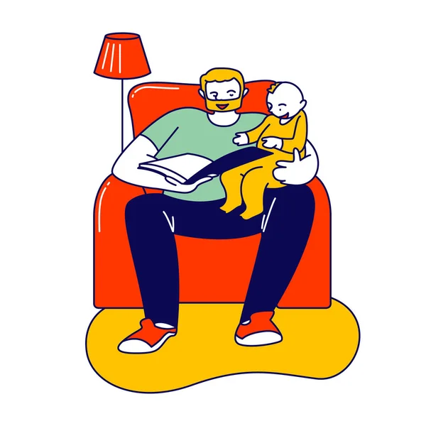 一緒に家にいる子供を持つ親の幸せな家族。シングルファーザーはソファに座って息子に本を読んで,赤ちゃんの男の子はお父さんを聞いて.スペアタイム,レジャー漫画フラットベクトルイラスト,ラインアート — ストックベクタ