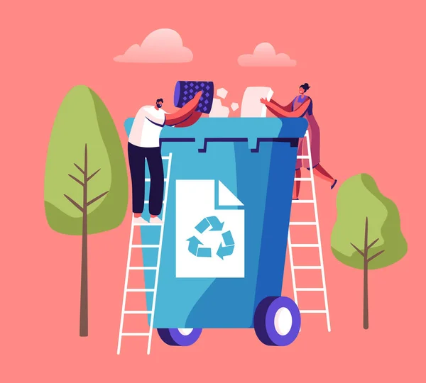 Μικροσκοπικοί άνθρωποι ρίχνουν τα σκουπίδια χαρτιού στο τεράστιο δοχείο απορριμμάτων με το σημάδι ανακύκλωσης. Οι κάτοικοι της πόλης μαζεύουν σκουπίδια. Έννοια Ανακύκλωσης, Ρύπανσης και Οικολογίας. Εικονογράφηση επίπεδου διανύσματος κινουμένων σχεδίων — Διανυσματικό Αρχείο