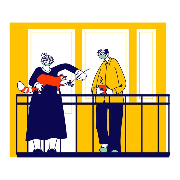 Senior Male and Female Characters in Medical Mask Stand on Balcony of Apartments Επικοινωνώντας και παίζοντας με τη γάτα κατά τη διάρκεια του Covid19 Πανδημική Αυτοαπομόνωση σε καραντίνα. Γραμμική απεικόνιση διανυσματικών ατόμων — Διανυσματικό Αρχείο