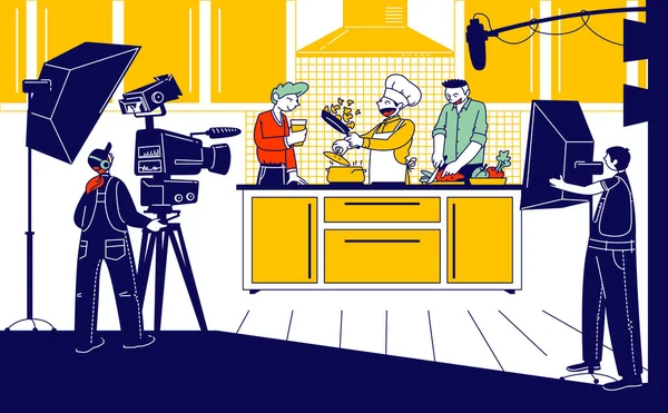 Program Kuliner, Pertunjukan atau Penyiaran Blog. Man in Chef Uniform Cooking Dish di Kitchen Interior Background, Television Crew Characters Recording Video di Camera. Ilustrasi Rakyat Vektor Linear - Stok Vektor