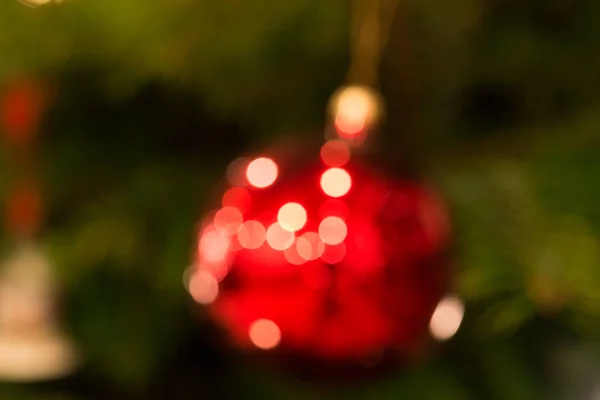 Νεράιδα φώτα σε Χριστουγεννιάτικη διακόσμηση με ένα όμορφο bokeh — Φωτογραφία Αρχείου
