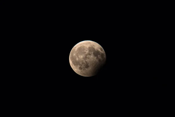 Partial lunar eclipse, August 07 2017, Regensburg, Germany — Stock Photo, Image