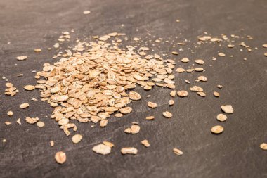 Tahıl gevreği gri çalışma yüzeyi