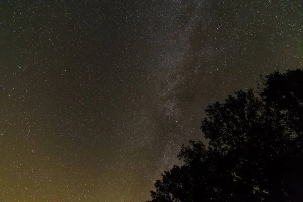 Зоряне небо з Чумацький шлях в літо, Баварія, Німеччина — стокове фото