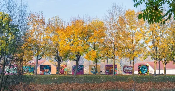 Darmowe ściany dla opryskiwacza graffiti w mieście Ratyzbona, Niemcy — Zdjęcie stockowe