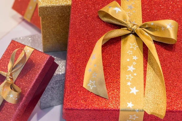 Wonderful Boxed Christmas Presents Ribbon — Stock Photo, Image