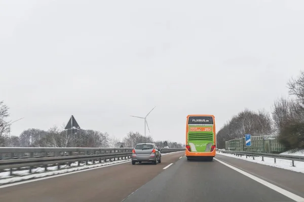 Alemanha Autobahn Direção Nrnberg Dezembro 2017 Flixbus Carros Direção Autobahn — Fotografia de Stock