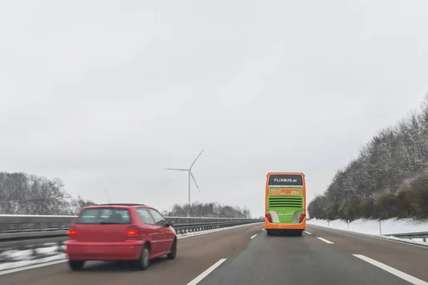 Alemanha Autobahn Direção Nrnberg Dezembro 2017 Flixbus Carros Direção Autobahn — Fotografia de Stock