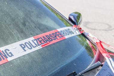 Almanya 'da polis barikatının Almanca 