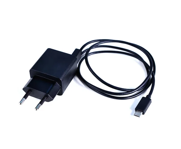 þarj cihazý kablosu beyaz üzerinde kapat