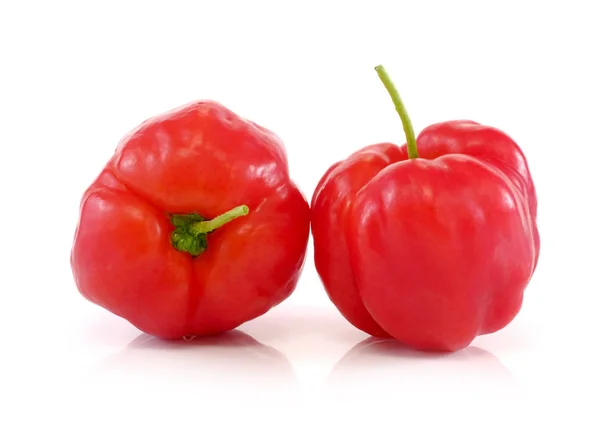 Acerola meyve arka plan üzerinde yakın çekim