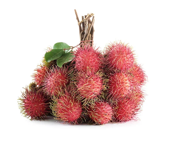 Rambutan isoliert auf weißem Hintergrund — Stockfoto