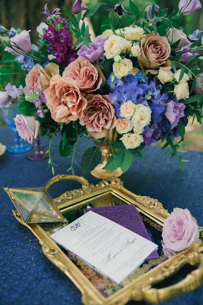 Buquê Noiva Casamento Floresta Bela Decoração Casamento Azul — Fotografia de Stock