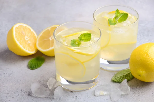 Cóctel de limón gota — Foto de Stock