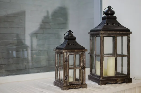 Bougie de lumières en bois dans un style vintage — Photo