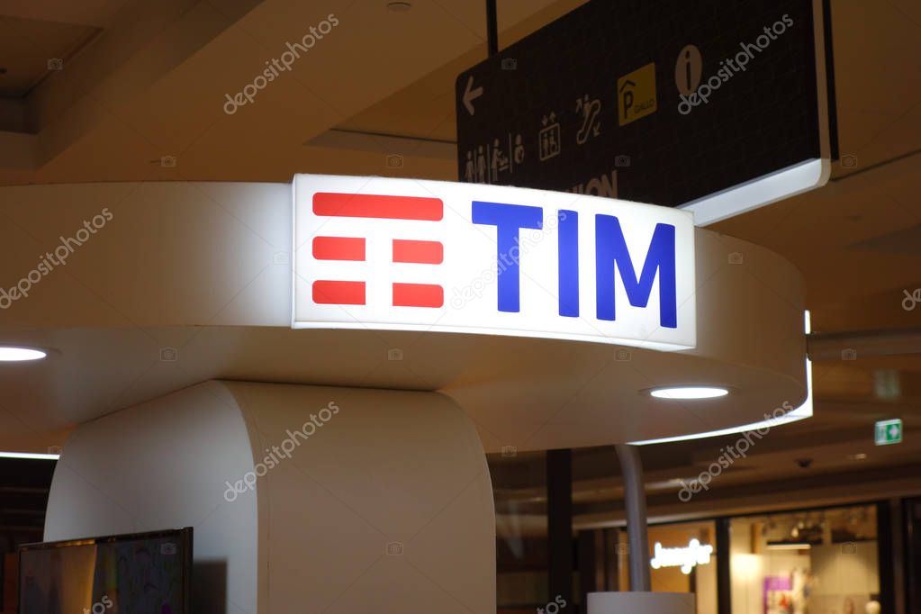 Roma Ottobre 2019 Tim Shop Fondata Come Società Telefonia Mobile