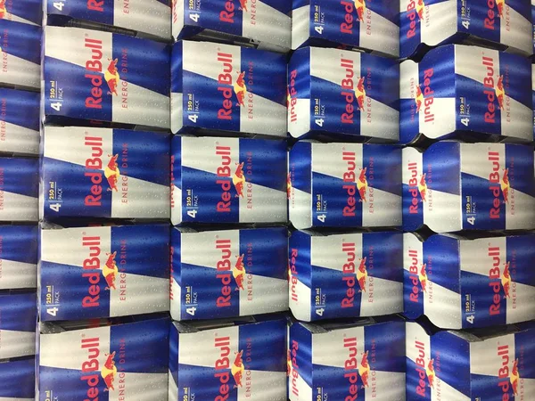 Berlín Alemania Octubre 2019 Latas Red Bull Red Bull Una —  Fotos de Stock