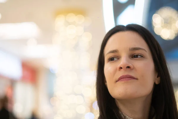 Close Portrait Attractive Young Brunette Woman Looking Away Selective Focus — Stock Photo, Image