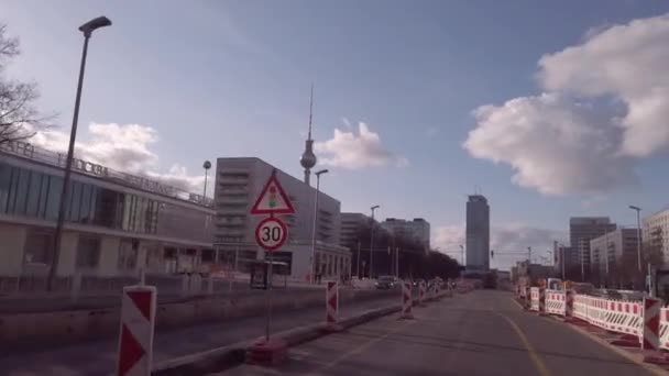 Berlín Alemania Febrero 2020 Avenida Karl Marx Allee Monumental Bulevar — Vídeo de stock