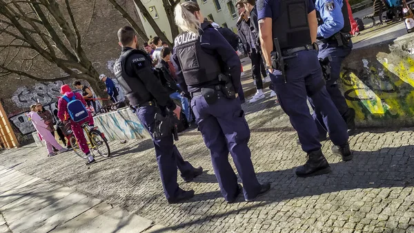 Berlín Alemania Marzo 2020 Policía Alemana Desintegra Llamado Partido Corona — Foto de Stock