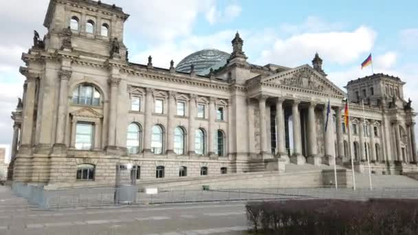 Hiperlapso Edifício Reichstag Edifício Histórico Berlim Alemanha Usado Como Ponto — Vídeo de Stock