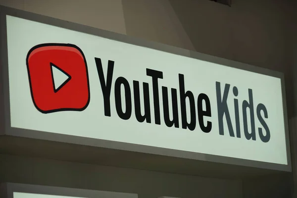 Berlin Németország 2019 Szeptember Youtube Kids Logója Youtube Által Fejlesztett — Stock Fotó