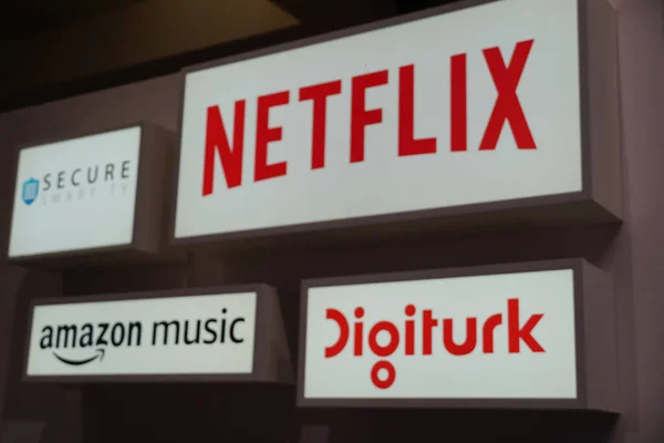 베를린 2019 Netflix Digiturk Amazon Music Secure Smart — 스톡 사진