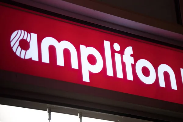 Berlín Alemania Febrero 2017 Amplifon Store Fundada Hace Más Años — Foto de Stock
