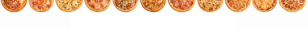 Pankart tasarımı için beyaz zemin üzerinde izole edilmiş çeşitli pizza türleri.