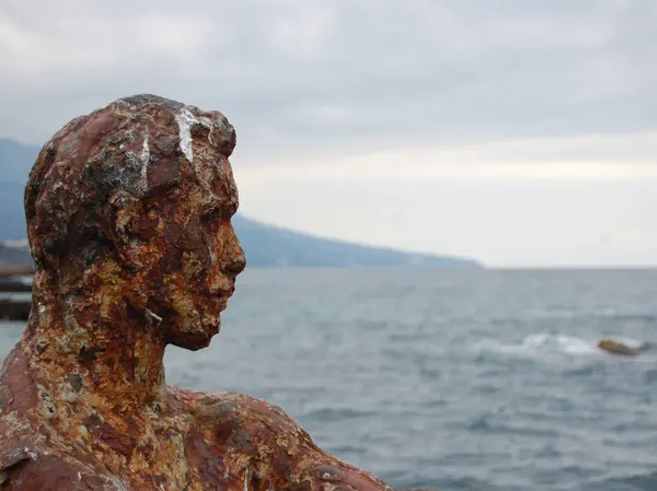 Anıtın Foros (Crimea iskelede)