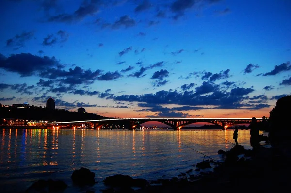 Kiev metro Köprüsü