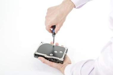 3,5 Hdd elini tutar.