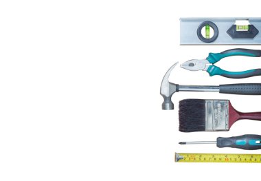 Beyaz arka plan üzerinde endüstriyel iş araçları izole araçlar kümesi