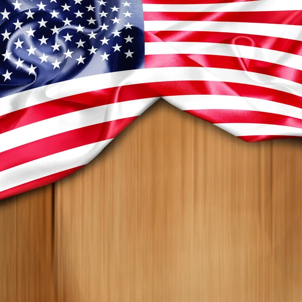 Размахивая флагом США — стоковое фото