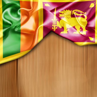 Srilanka bayrağı sallayarak