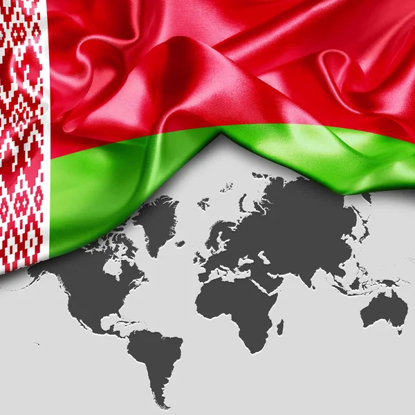 Размахивая флагом Беларуси — стоковое фото