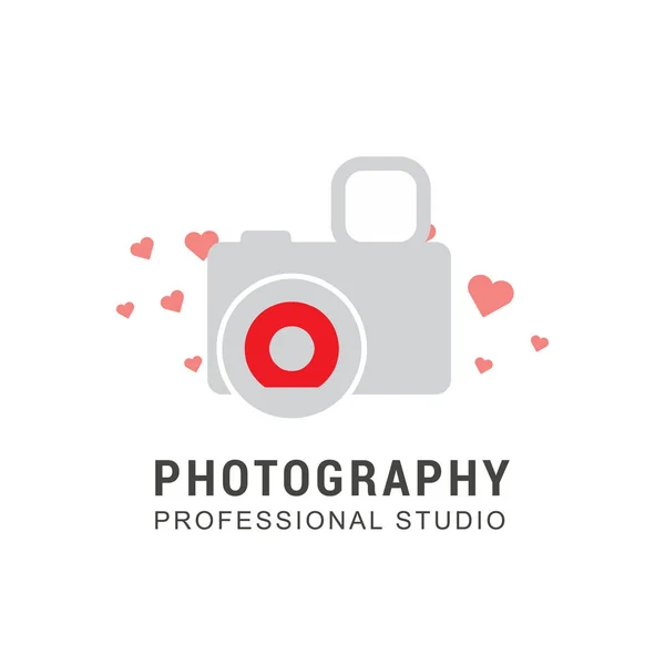 Λογότυπο φωτογραφικών μηχανών φωτογραφιών με καρδιές — Διανυσματικό Αρχείο