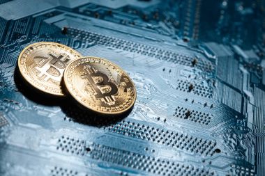 microscheme üzerinde yalan bitcoin altın sikke;