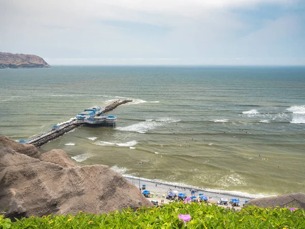 Der pazifische Ozean in Lima — Stockfoto
