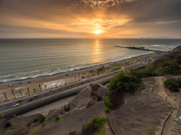 Gün batımı Miraflores, Lima — Stok fotoğraf